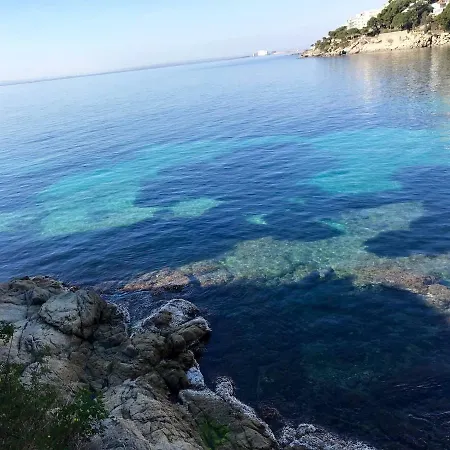 Castell Blau Апартаменты *